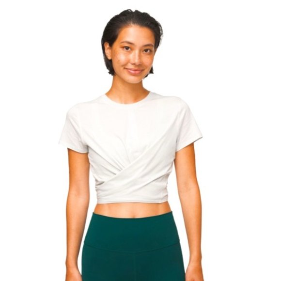 Lululemon - Wrap T-Shirt - Yoga Top - Dove Grey - US 12 - Picture 1 of 2